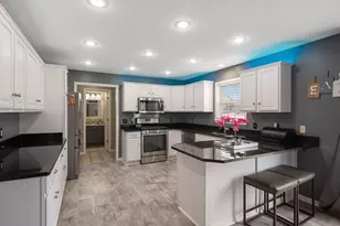 3094 Sundown Ln, Saginaw, MI 48603 - Photo 9