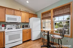 385 Abbey Mill Dr SE, Ada, MI 49301 - Photo 5