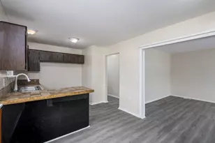 11203 Toepfer Rd, Warren, MI 48089 - Photo 9