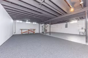 38393 Mason St, Livonia, MI 48154 - Photo 27