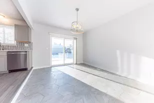 38393 Mason St, Livonia, MI 48154 - Photo 13