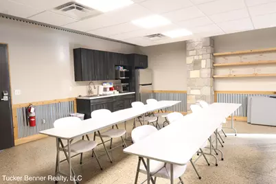 1461 Evanston Avenue, Muskegon, MI 49442 - Photo 35