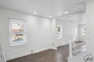 15375 Sussex St, Detroit, MI 48227 - Photo 9