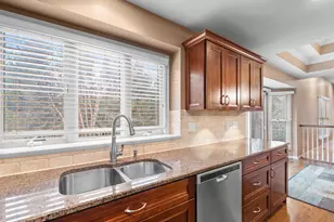 350 Huntington Dr, Saline, MI 48176 - Photo 9