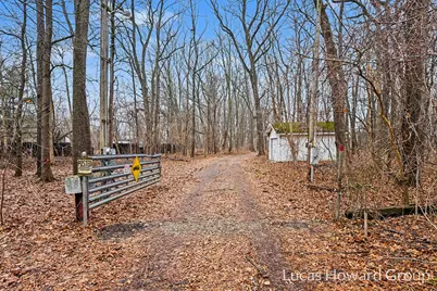 Vl E T U Avenue, Vicksburg, MI 49097 - Photo 33