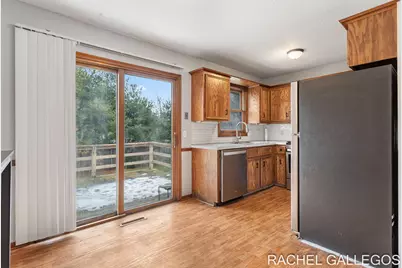 785 Easy Court, Holland, MI 49423 - Photo 11