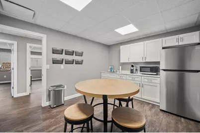 211 Maple Suite #2 Street, Big Rapids, MI 49307 - Photo 3