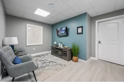 211 Maple St Suite #5 Street, Big Rapids, MI 49307 - Photo 11
