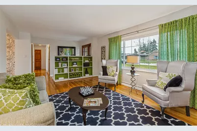 305 N Veronica Court, Saint Joseph, MI 49085 - Photo 3