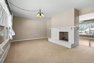 7639 Woodcrest St, Portage, MI 49024 - Photo 7