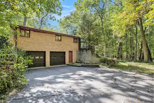 10010 Lloy St, Portage, MI 49024 - Photo 3