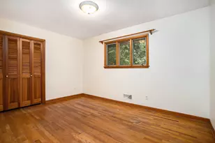 10010 Lloy St, Portage, MI 49024 - Photo 17