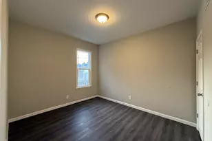 351 Westminster St, Detroit, MI 48202 - Photo 9