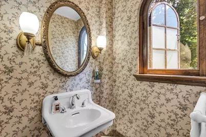 1000 W Washington Avenue, Jackson, MI 49203 - Photo 15