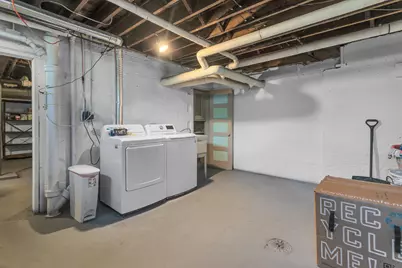 1000 W Washington Avenue, Jackson, MI 49203 - Photo 39