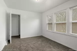 415 Manistique St, Detroit, MI 48215 - Photo 11