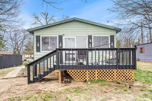 58954 Lakeshore Dr, Colon, MI 49040 - Photo 1