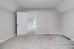 1001 Lincoln Ave NW, Grand Rapids, MI 49504 - Photo 37