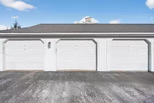 778 W Barrington Cir, Jackson, MI 49203 - Photo 7