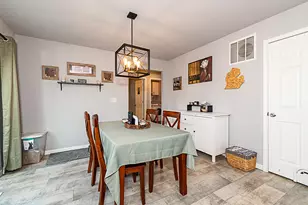 18105 Loganwood Trail, Battle Creek, MI 49014 - Photo 7