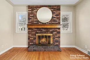 1047 Ellsmere St NE, Grand Rapids, MI 49505 - Photo 11