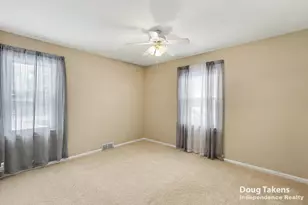 1047 Ellsmere St NE, Grand Rapids, MI 49505 - Photo 19