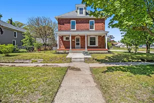 115 N Emily St, Ludington, MI 49431 - Photo 3