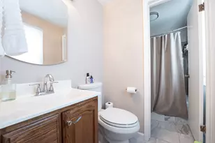 1940 Skyler Dr, Kalamazoo, MI 49008 - Photo 13