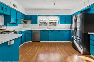 1100 Bell Ave, New Buffalo, MI 49117 - Photo 5