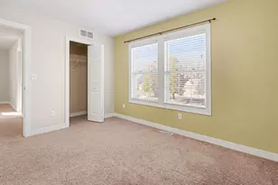 6061 Equestrian Woods Ct, Kalamazoo, MI 49009 - Photo 13