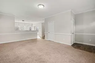 6061 Equestrian Woods Ct, Kalamazoo, MI 49009 - Photo 5