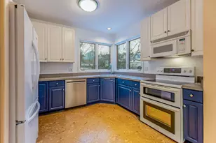285 Mulholland Ave, Ann Arbor, MI 48103 - Photo 11