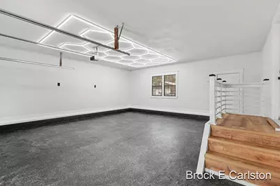 945 N Van Eyck Street, Muskegon, MI 49442 - Photo 25