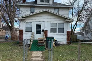 430 N 21st St, Springfield, MI 49037 - Photo 3