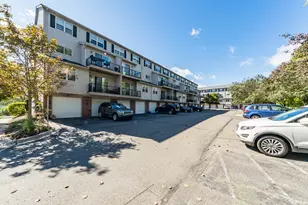 695 River Park Village Blvd, Northville, MI 48167 - Photo 21