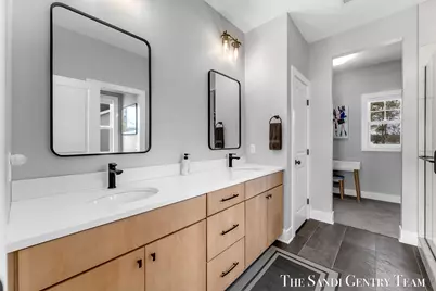 14968 Fillmore Street, West Olive, MI 49460 - Photo 31