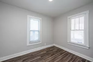 1216 Broadway, Benton Harbor, MI 49022 - Photo 11