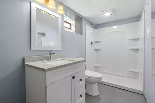 725 Gayle Ave, Kalamazoo, MI 49048 - Photo 23