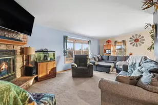 4646 N Anderson Rd, Ludington, MI 49431 - Photo 9