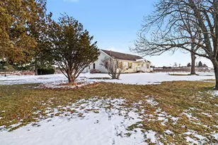 4646 N Anderson Rd, Ludington, MI 49431 - Photo 27