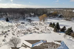 10701 Whispering Waters Ln SE, Caledonia, MI 49316 - Photo 37