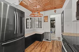 241 Kinney Ave NW, Grand Rapids, MI 49534 - Photo 7