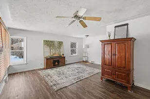 241 Kinney Ave NW, Grand Rapids, MI 49534 - Photo 31