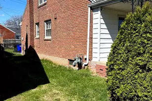 20315 Regent Dr, Detroit, MI 48205 - Photo 17