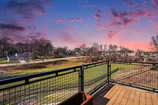 525 Superior St, South Haven, MI 49090 - Photo 13