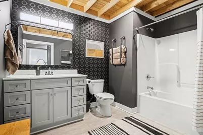 525 Superior Street #202, South Haven, MI 49090 - Photo 25