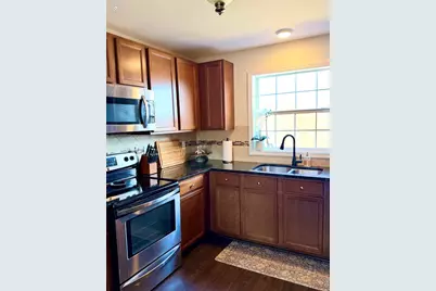 631 Nantucket Drive, Lansing, MI 48906 - Photo 11