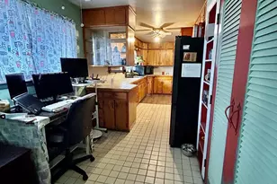 1580 Sunview St, Muskegon, MI 49445 - Photo 9