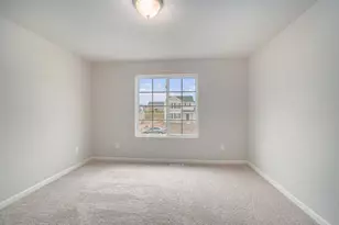 13769 Quincy St, Holland, MI 49424 - Photo 9