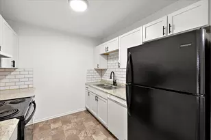 761 Clubhouse Dr, Ypsilanti, MI 48197 - Photo 17